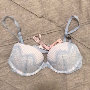 NWT Victoria’s Secret Push Up Bra